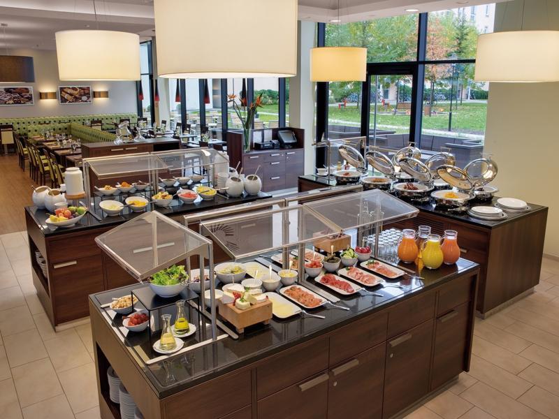 By Marriott East 4* München