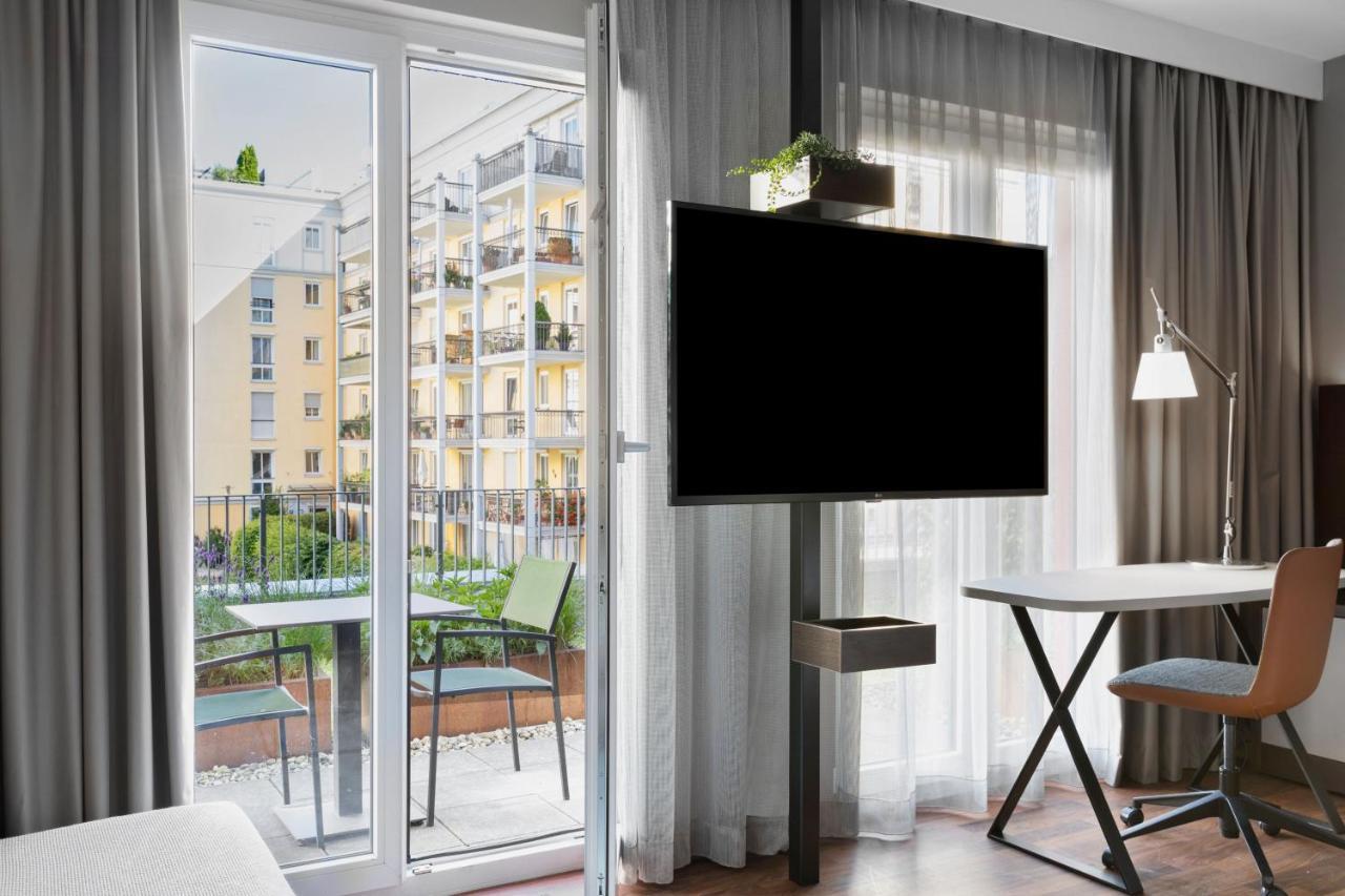 Hotel By Marriott East 4*