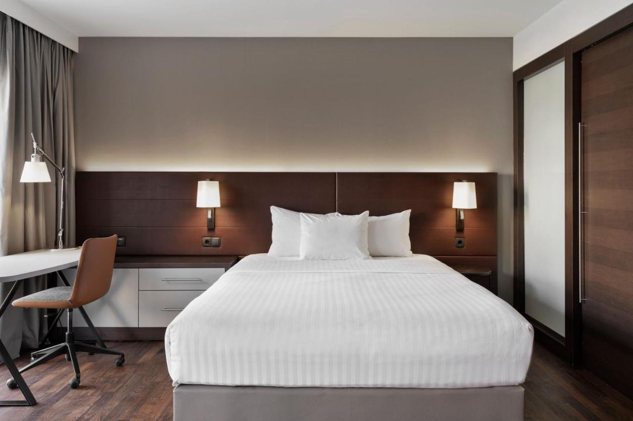 By Marriott East Hotel München