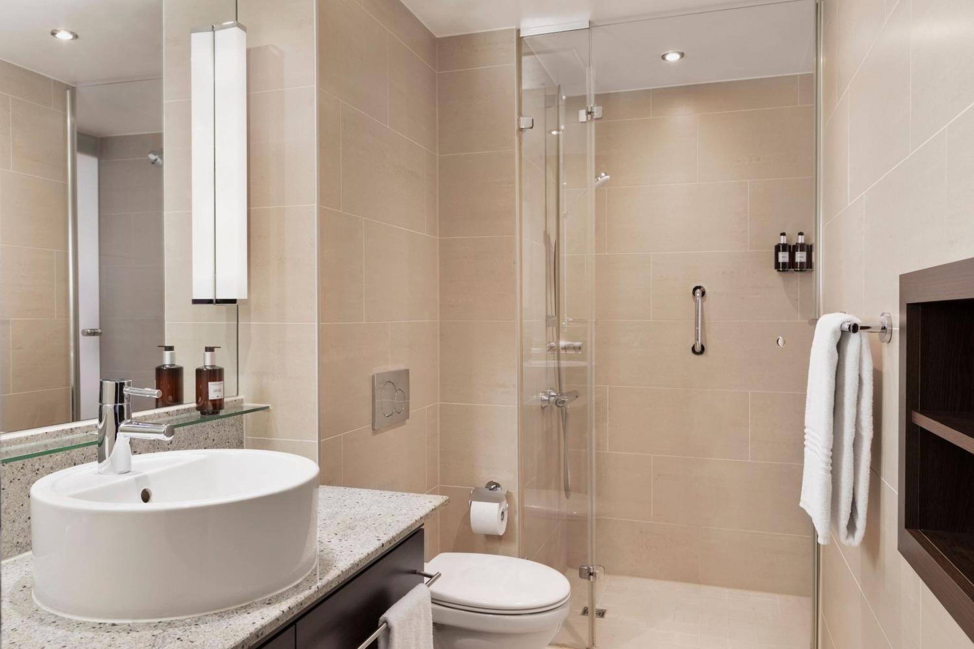 Hotel By Marriott East 4*
