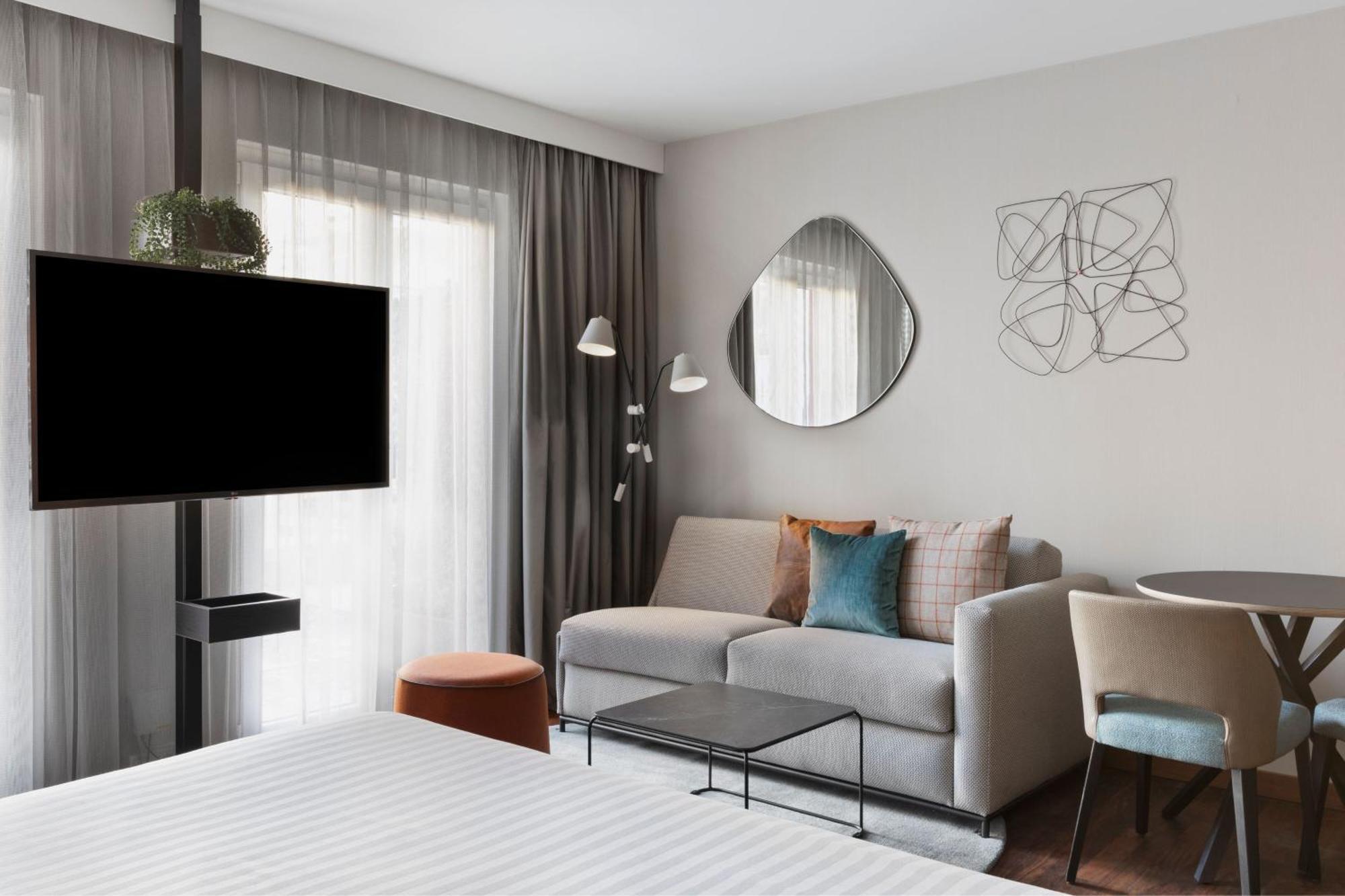 Hotel By Marriott East München