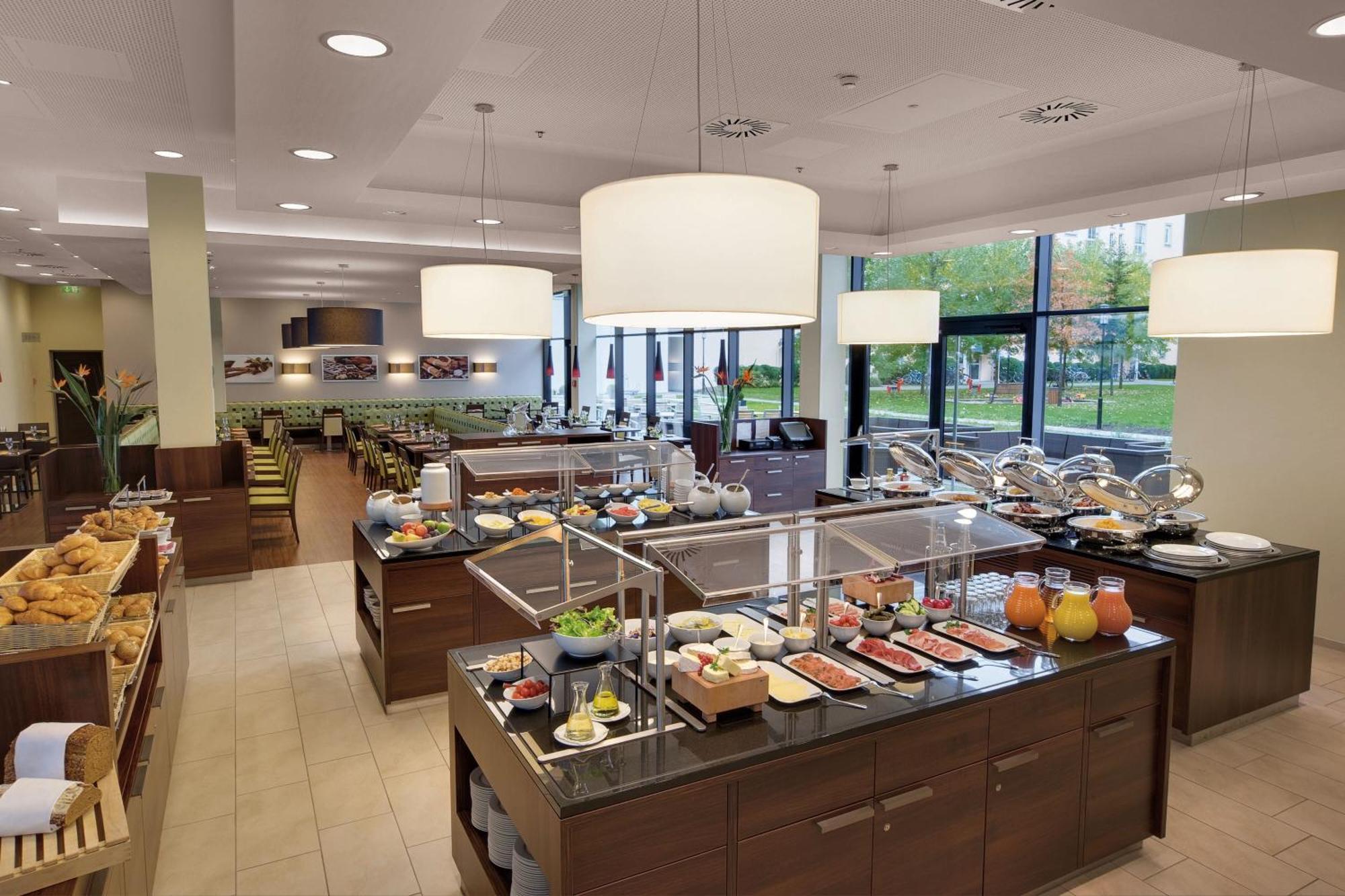 By Marriott East Hotel 4*
