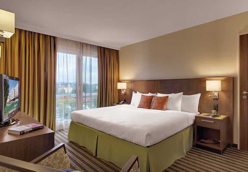 By Marriott East München