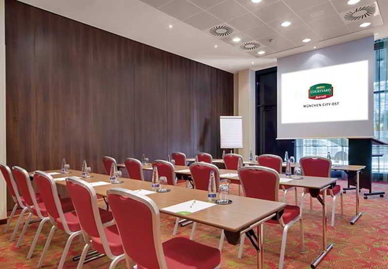Hotel By Marriott East 4*